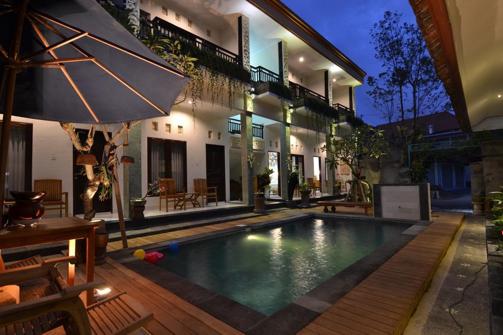 Pujihouse One Daire Legian Dış mekan fotoğraf