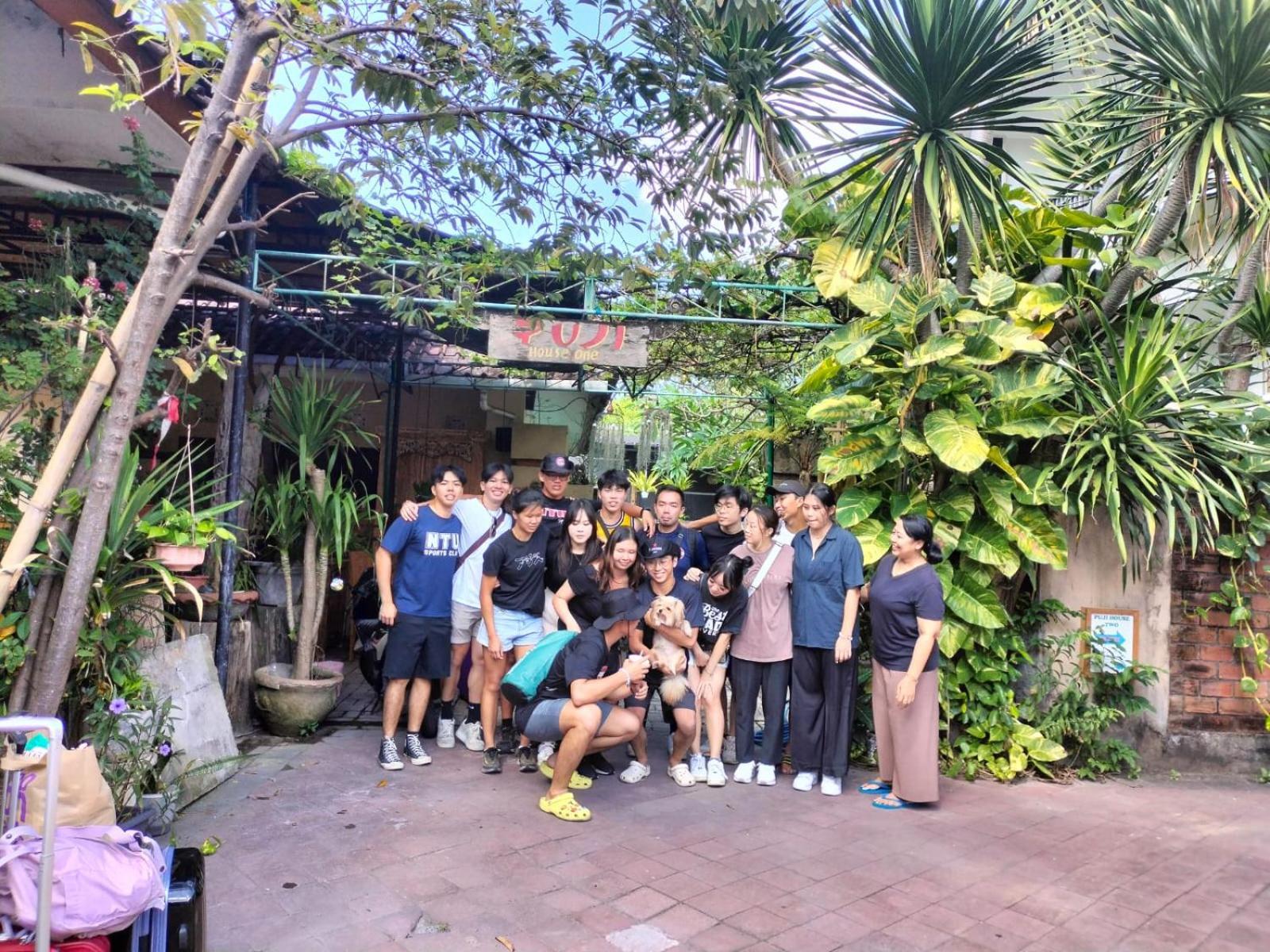 Pujihouse One Daire Legian Dış mekan fotoğraf